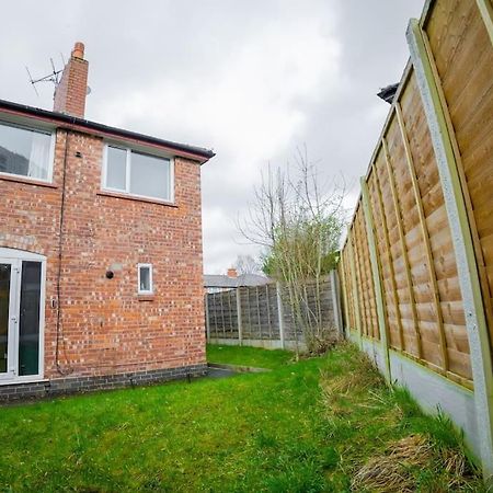 Isinmi Home - Close To Mcr City Manchester Extérieur photo